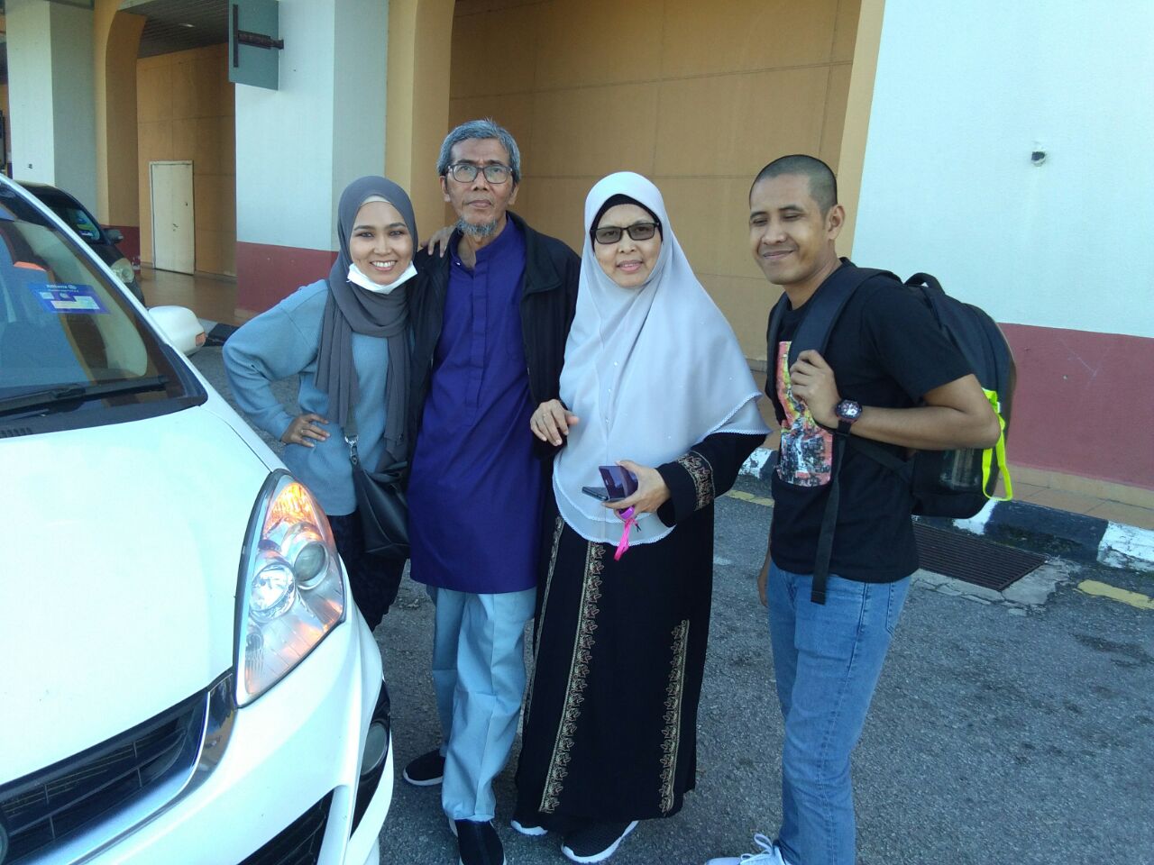 Kereta Sewa Kota Bharu Airport